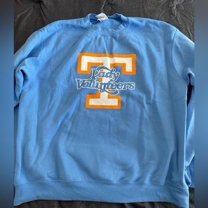 Lady Volunteer Champion Blue Crewneck Sweatshirt. Men’s Size XL